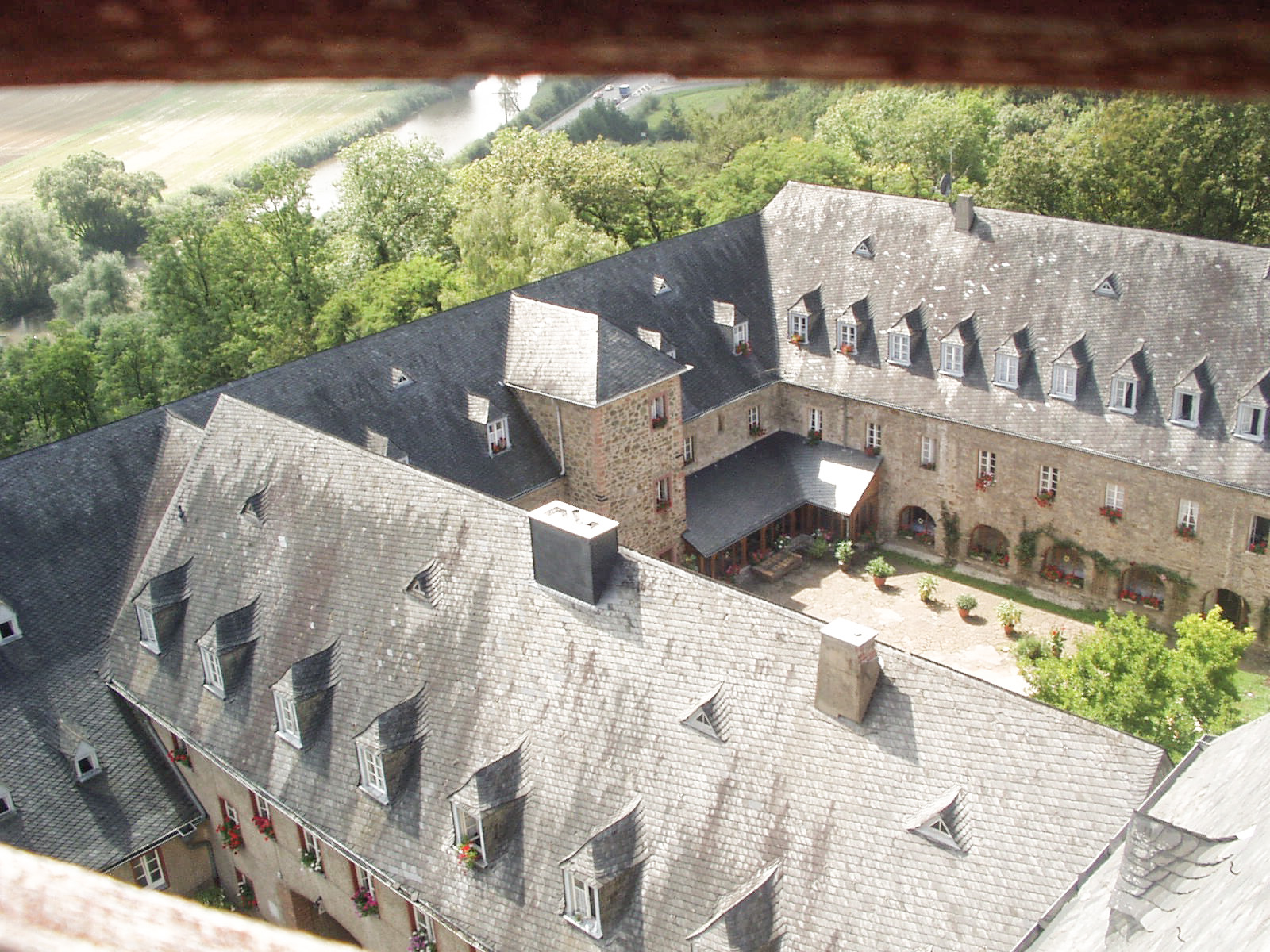 Dachsanierung Kloster Altenberg